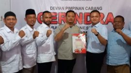 Muhammad Andri Alfisah aat mendaftar ke Partai Gerindra Binjai, Rabu (15/5/2024) siang.