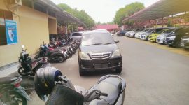 Mobil terduga pelaku penyerangan yang diamankan sat reskrim polres binjai