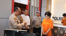 Selebgram atas nama Nabila Safitri (20) diamankan Polrestabes Medan beberapa waktu lalu karena mempromosikan judi online. (Foto: Dokumentasi Polda Sumut)