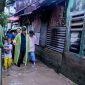 Calon Wali Kota Medan Nomor Urut 01, Rico Tri Putra Bayu Waas (Rico Waas) meninjau kondisi warga terdampak banjir di Kelurahan Sei Mati, Kecamatan Medan Maimun, pada Kamis (28/11/2024).