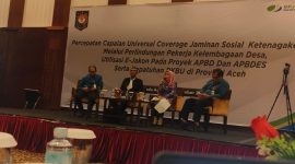 Forum Grup Discussion (FGD) yang mengambil tema Percepatan Capaian Universal Coverage Jaminan Sosial Ketenagakerjaan melalui perlindungan pekerja Kelembagaan Desa, Utilisassi E- Jakon pada Proyek APBD dan APBDes Serta Kepatuhan PKBU di Provinsi Aceh di Hotel Hermes Palace Rabu, (18/12/2024). (Foto: Diva Suwanda)