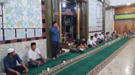 Universitas Negeri Medan setiap hari menggelar acara buka puasa bersama di masjid Baiturrahman Kampus Unimed belum lama ini. (Foto: Diva Suwanda)