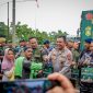 Polda Sumatera Utara bersama Kodam I/BB mengadakan kegiatan Aksi Peduli Ramadhan dengan Berbagi Berkah Ramadhan di Kota Medan, Jumat (28/3/2025)