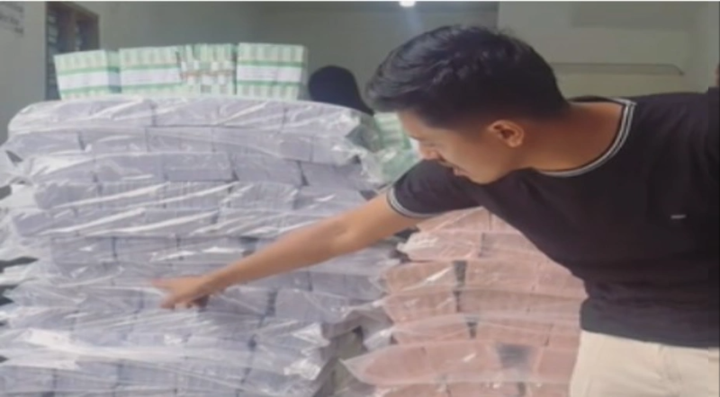 Viral Wildan Uang Baru Rp 2 Miliar di TikTok di Tengah Sulitnya Menukar Uang Baru. (TikTok.com/rama.wildan)