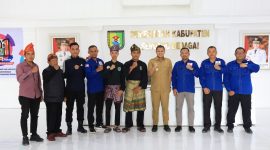 Wabup Sergai bersama atlet pencak silat FORNAS VIII