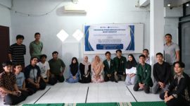 Tim dosen USU saat melaksanakan pengabdian masyarakat di Kelurahan Simpang Selayang, Kecamatan Medan Tuntungan. (Foto: Diva Suwanda)