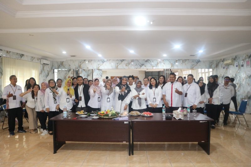 Upaya panjang membangun birokrasi yang bersih, akuntabel dan berorientasi pada pelayanan publik membuahkan hasil membanggakan bagi Perwakilan Badan Kependudukan dan Keluarga Berencana Nasional (BKKBN) Provinsi Sumut. (Foto: Istimewa)