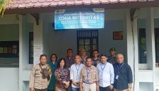 Rektor Unimed, Prof. Dr. Baharuddin, ST, M.Pd., saat meninjau langsung pelaksanaan hari pertama, menyampaikan bahwa ujian berlangsung selama 10 hari, mulai 21 April hingga 30 April 2026. (Foto: Diva Suwanda)